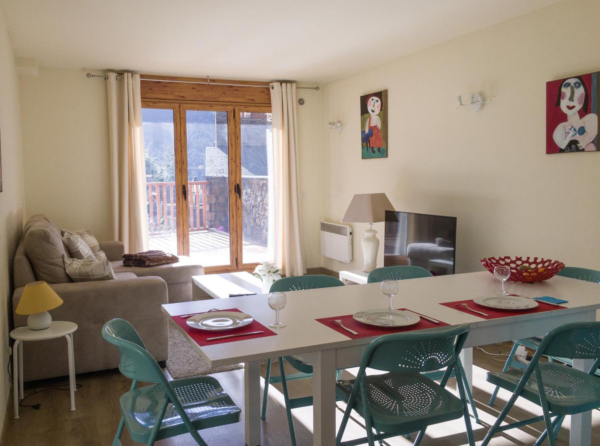 Soldeu Paradis Terrasses Apartment